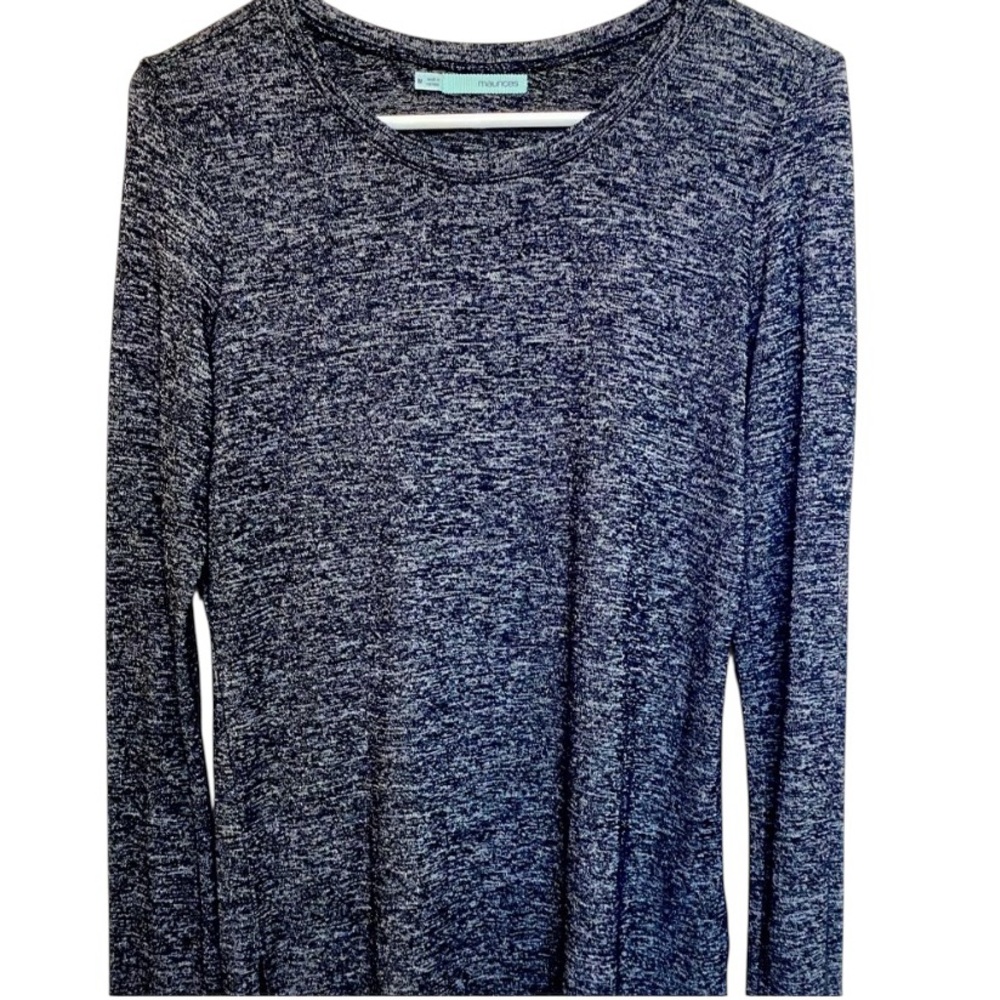 Maurices Long Sleeved Split Hem Top Gray Medium